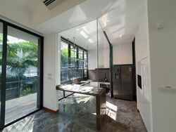 Alana (D28), Terrace #570902811